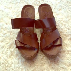 Brown Blowfish wedges